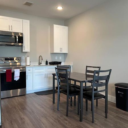 Welcome To Our Spacious 2-Bedroom 2-Bathroom Located In The City Of Houston, Texas! Eksteriør bilde